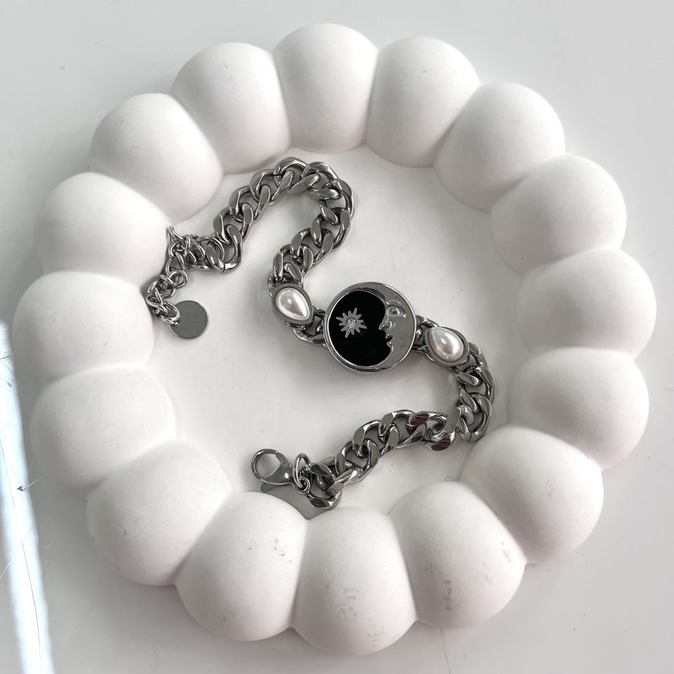 Çelik Ay Desen Bileklik