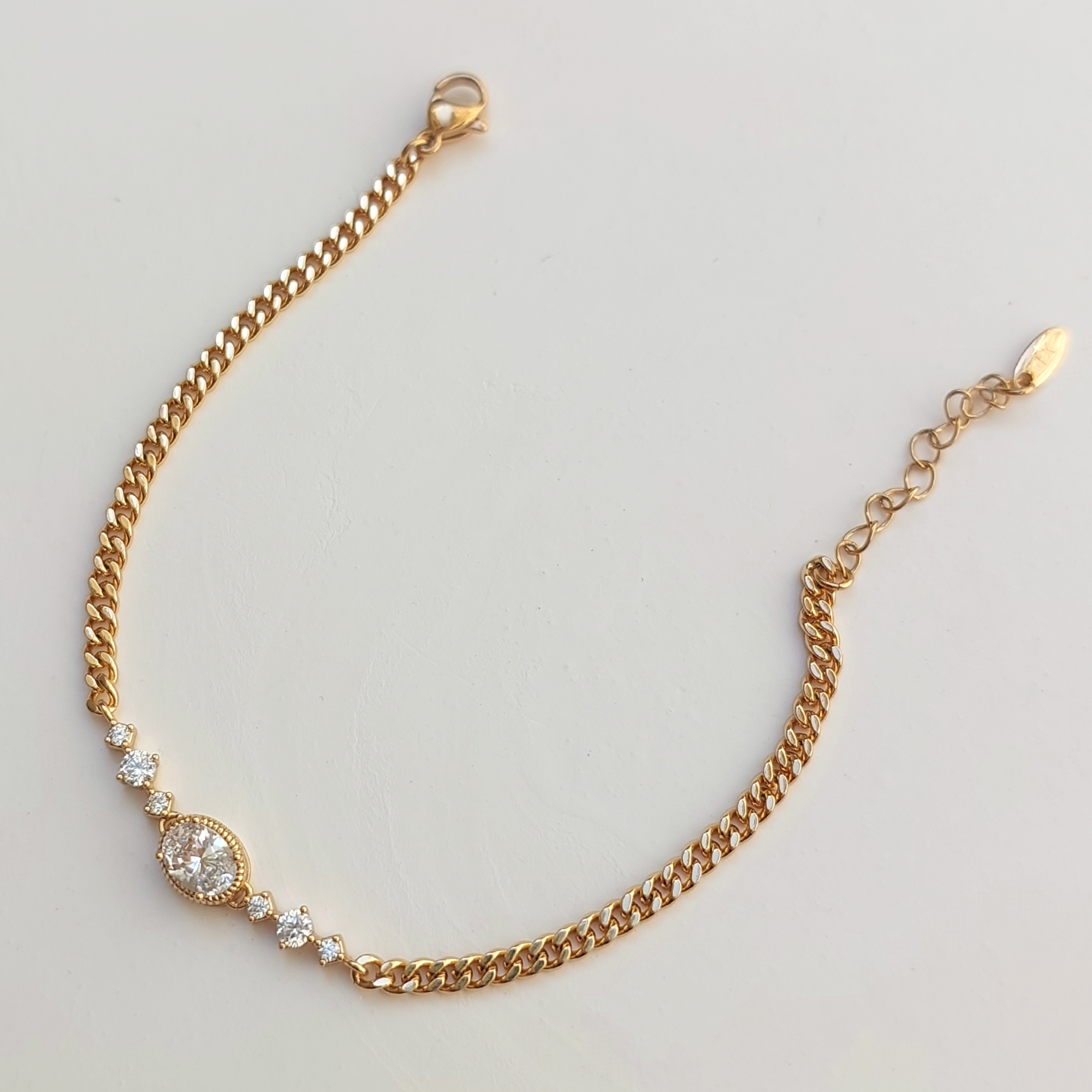 Xuping Zirkon Taş Bileklik