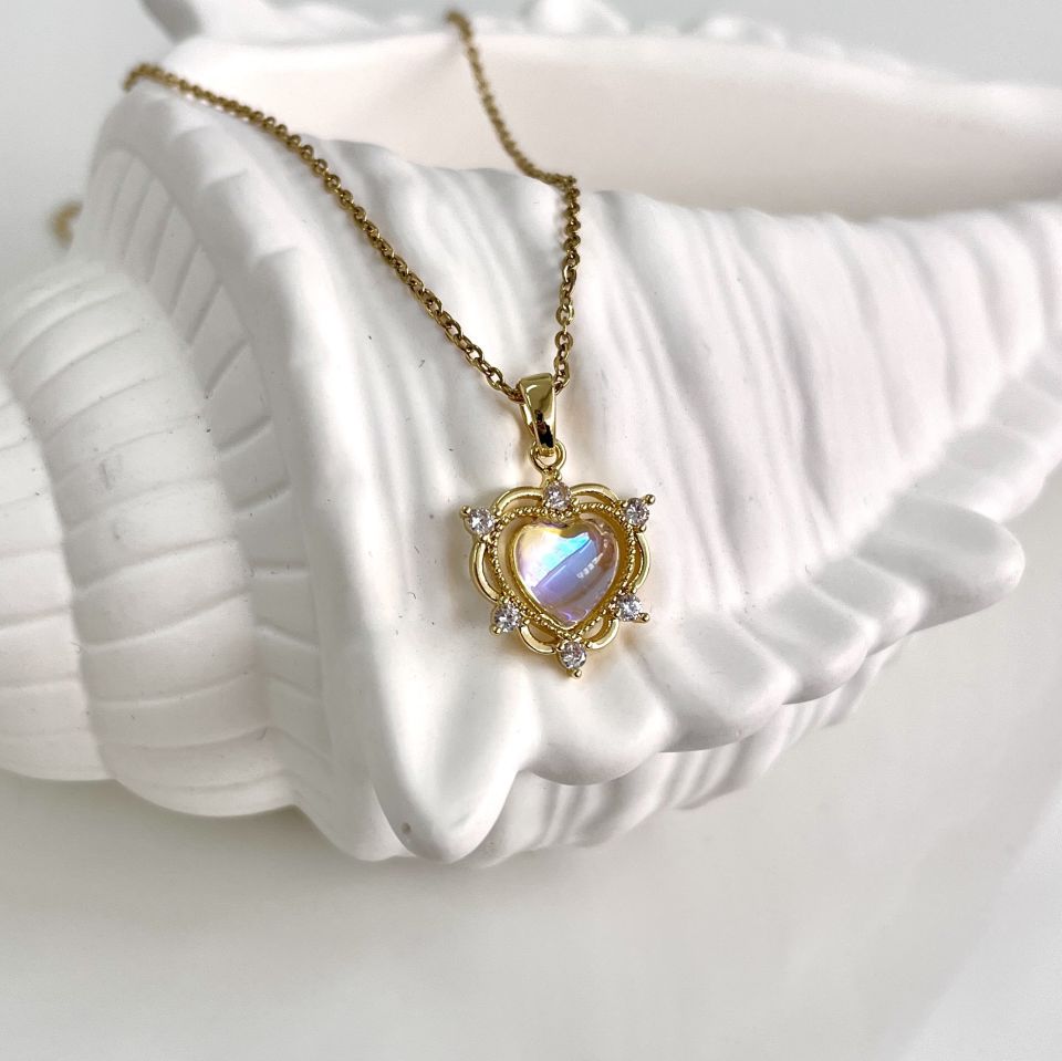 Çelik Taşlı Kalp Kolye