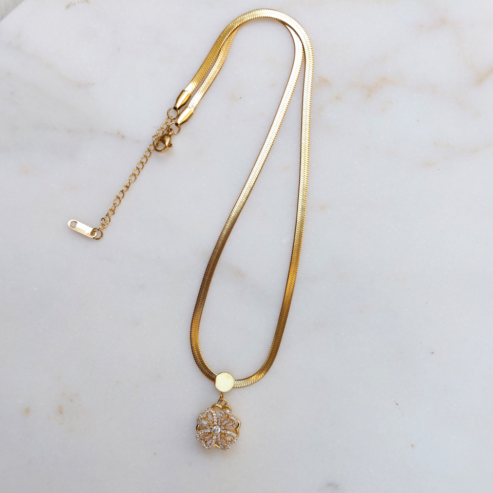 Çelik Zirkon Taş Çiçek Kolye