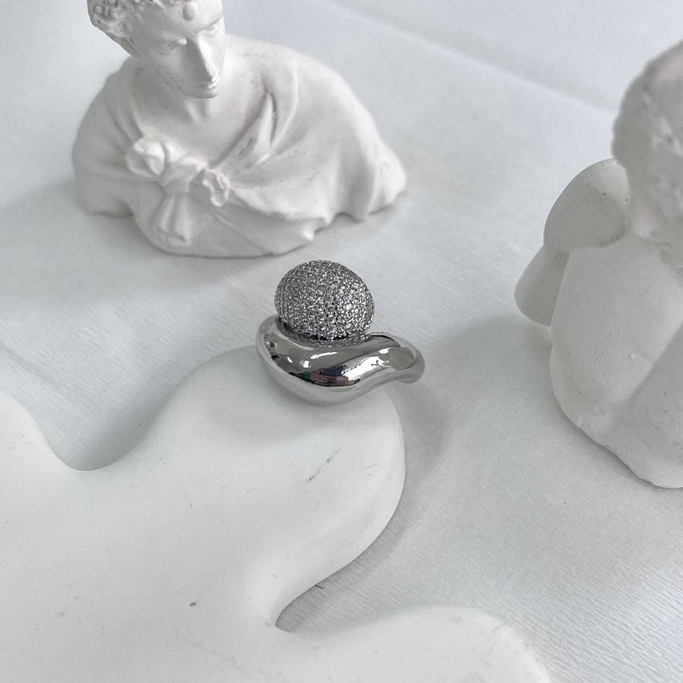 Özel Seri Taşlı Yüzük