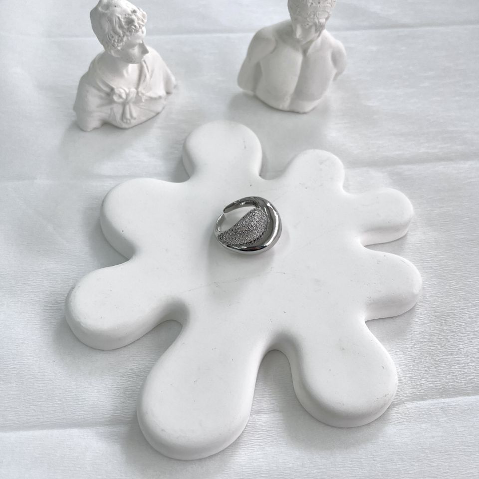 Özel Seri Taşlı Yüzük