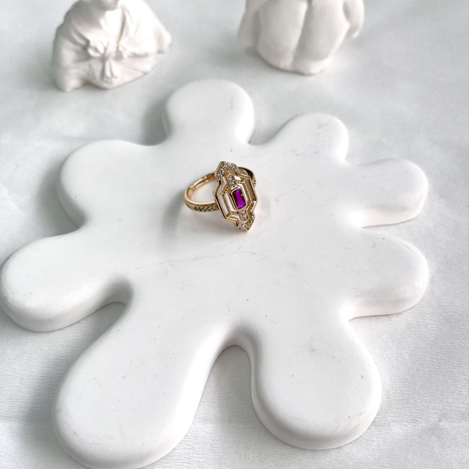 Özel Seri Taşlı Yüzük