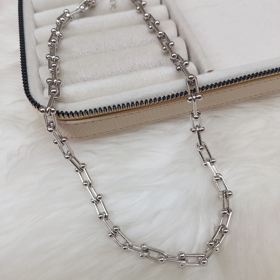 Özel Seri Sade Tiffany Kolye