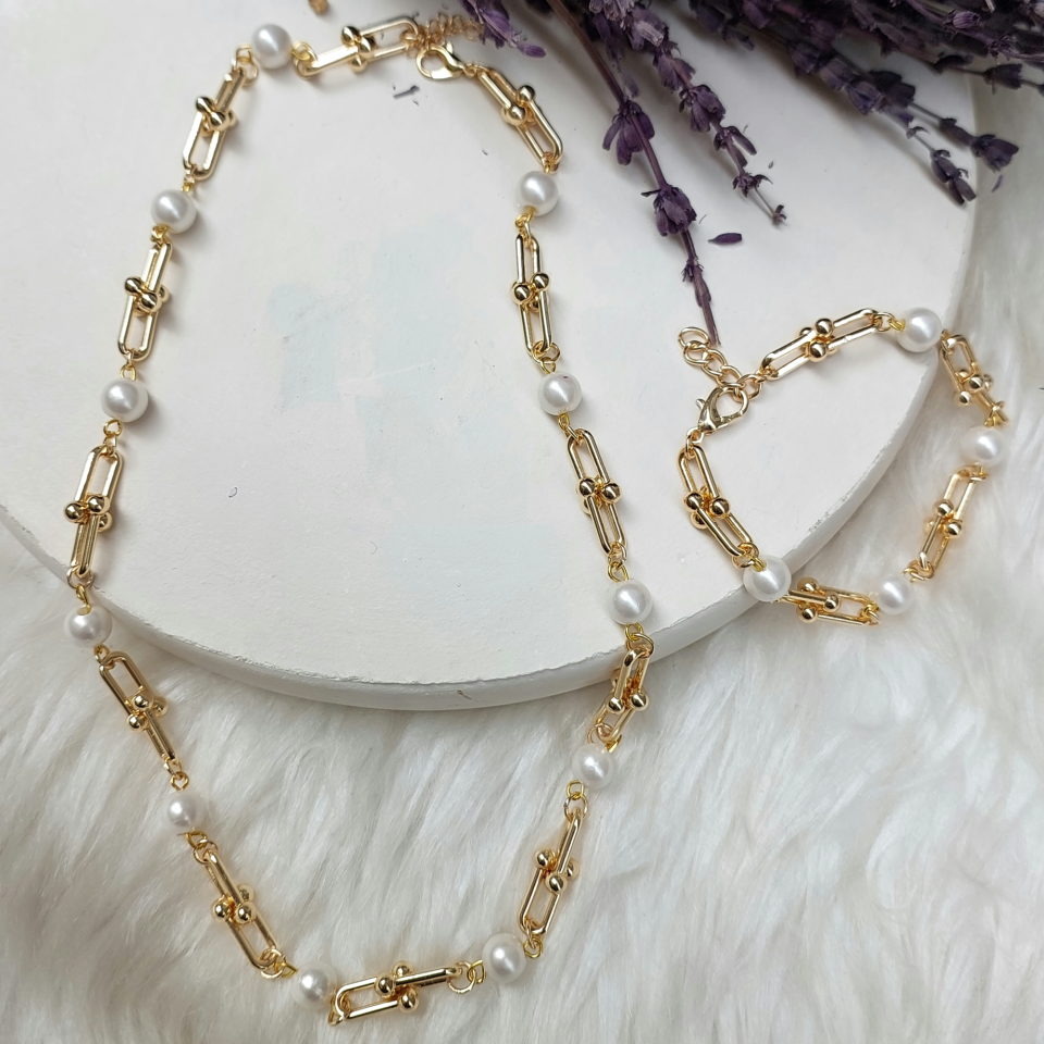 Özel Seri İncili Tiffany Kolye