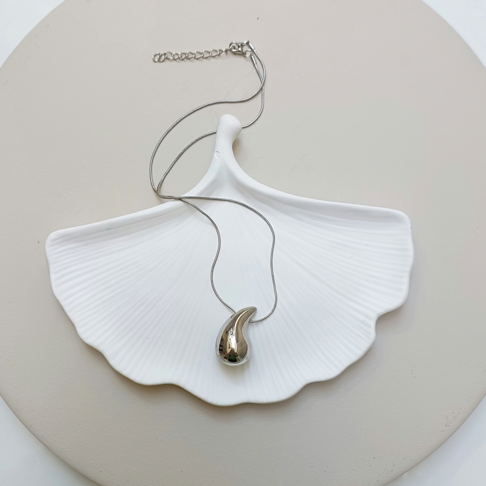 Bottega Kolye (2.5 cm)