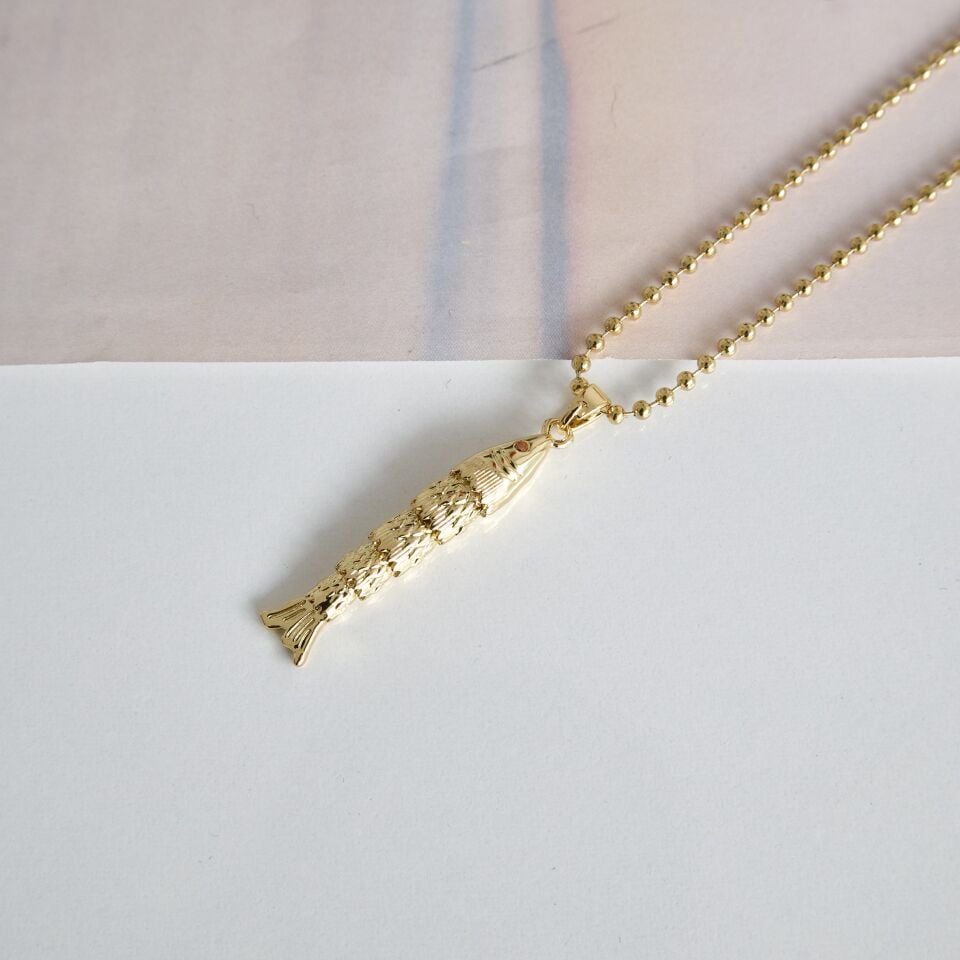 Çelik Balık Desenli Kolye