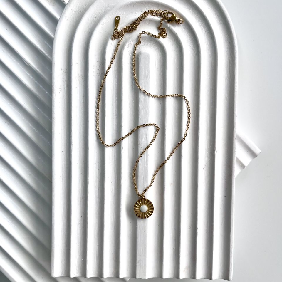 Çelik Beyaz Taşlı Kolye