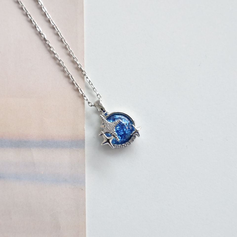 Çelik Yıldızlı Kolye