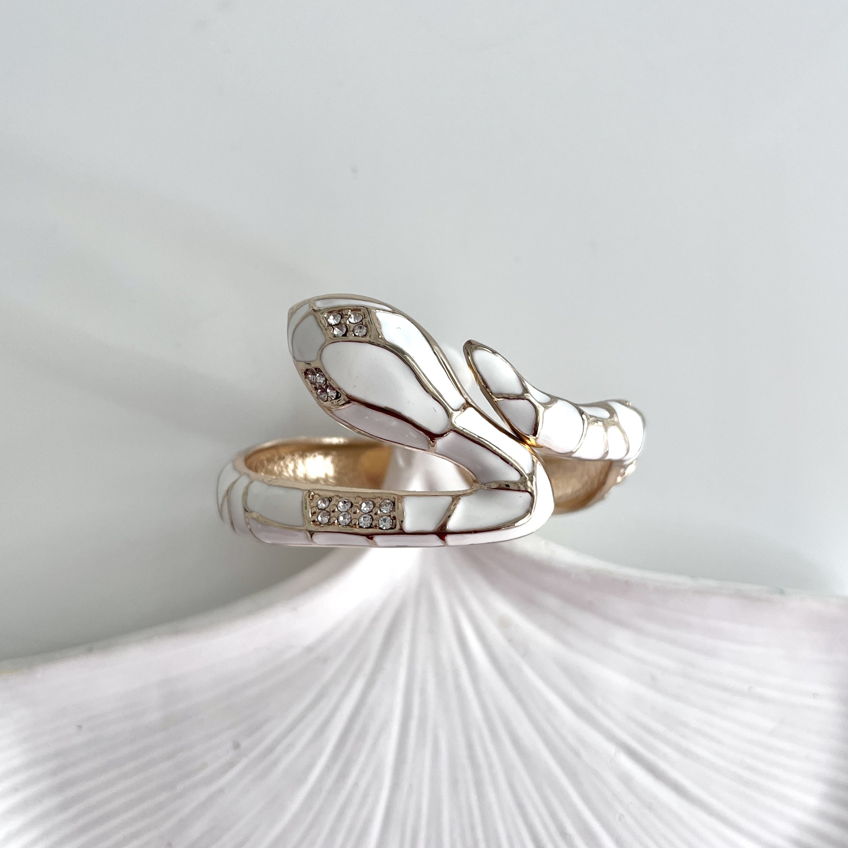 Mine Kaplama Yılan Kelepçe