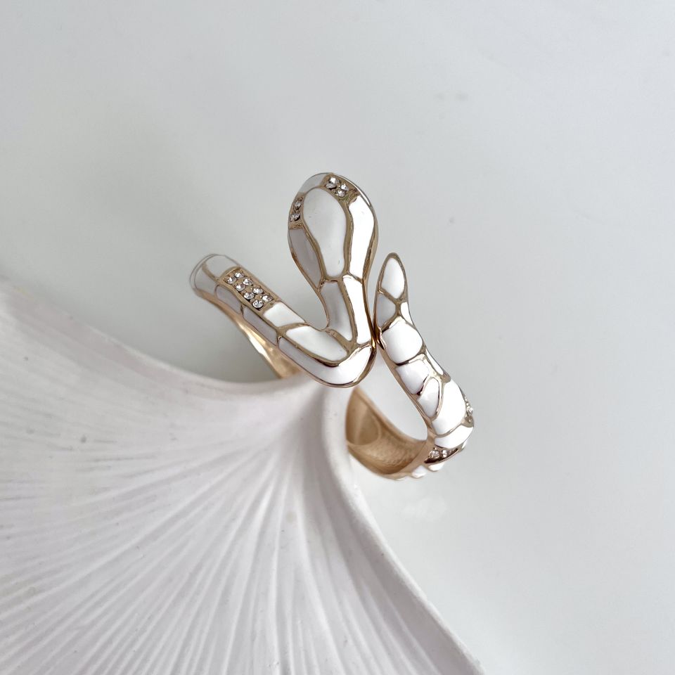 Mine Kaplama Yılan Kelepçe