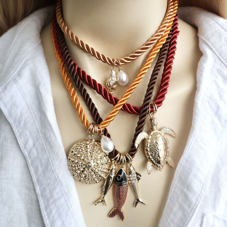 Zara Halat Çoklu Deniz Temalı Kolye