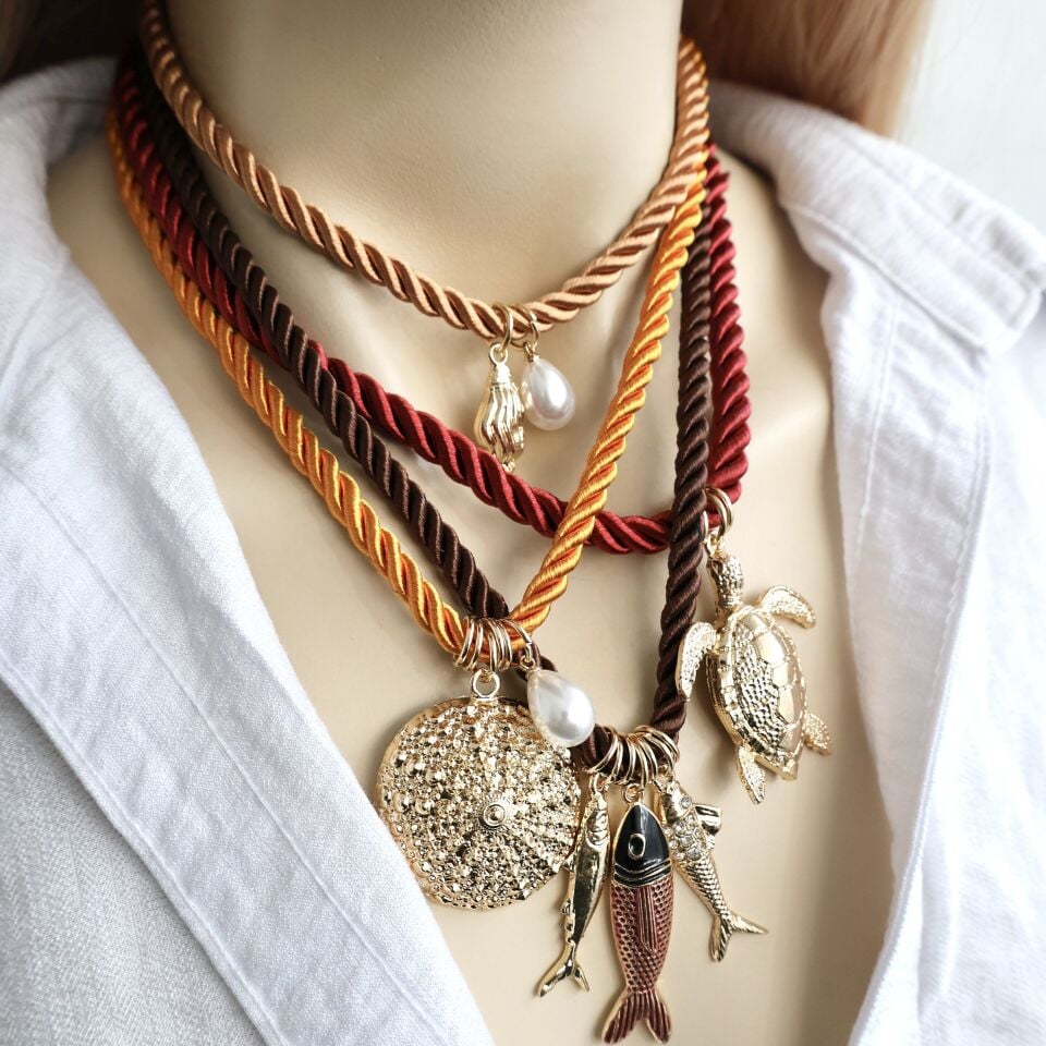 Zara Halat Çoklu Deniz Temalı Kolye