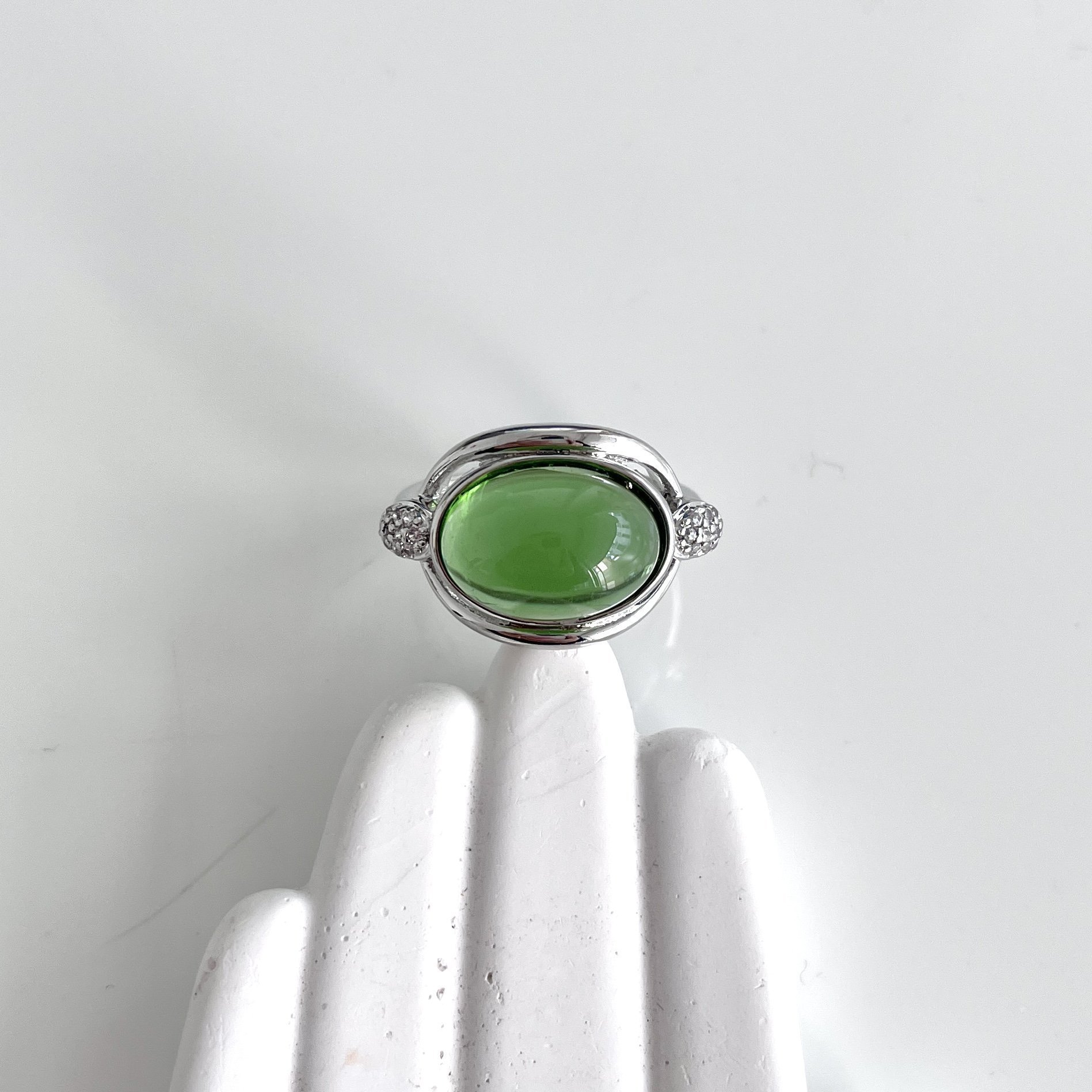 Özel Seri Yeşil Yüzük