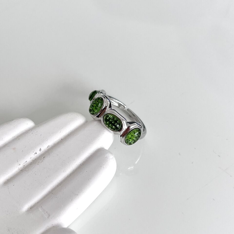 Özel Seri Yeşil Yüzük