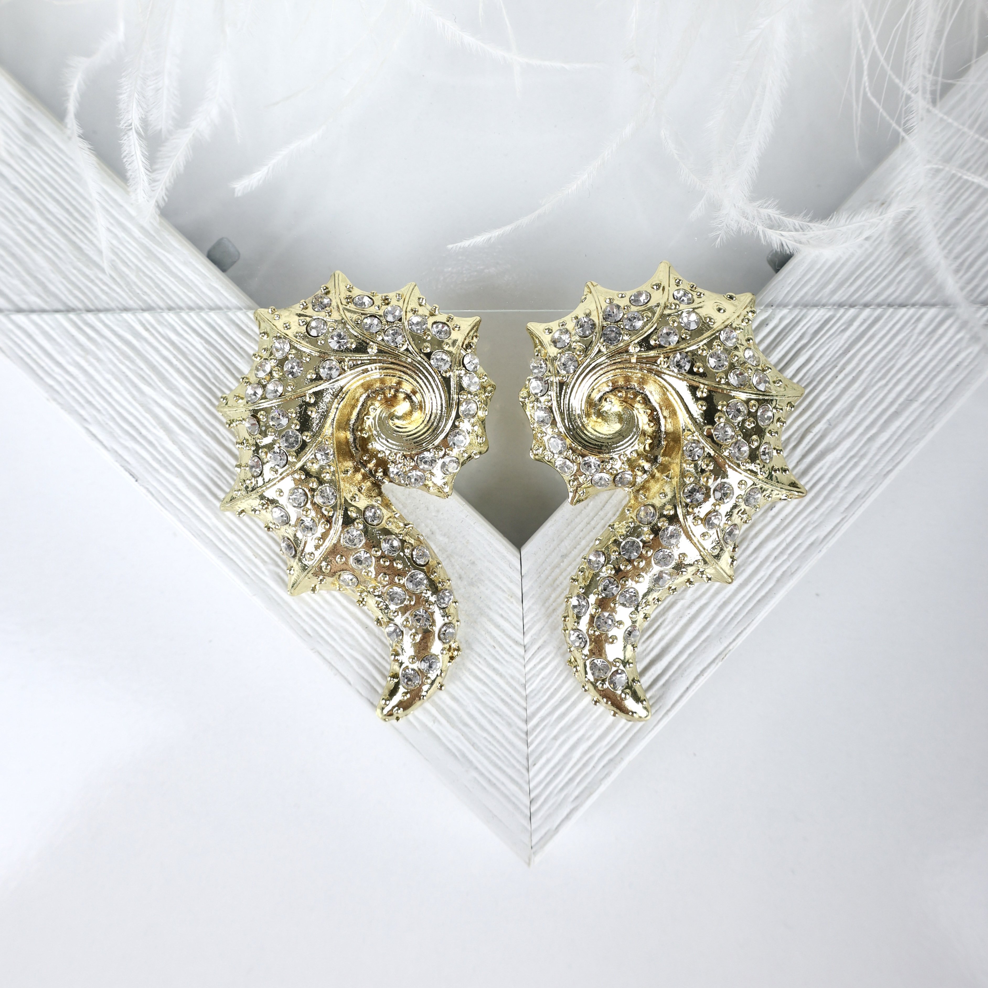 Zara Model Deniz Kabuğu Küpe