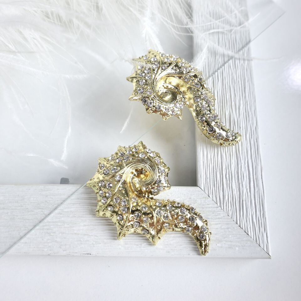 Zara Model Deniz Kabuğu Küpe