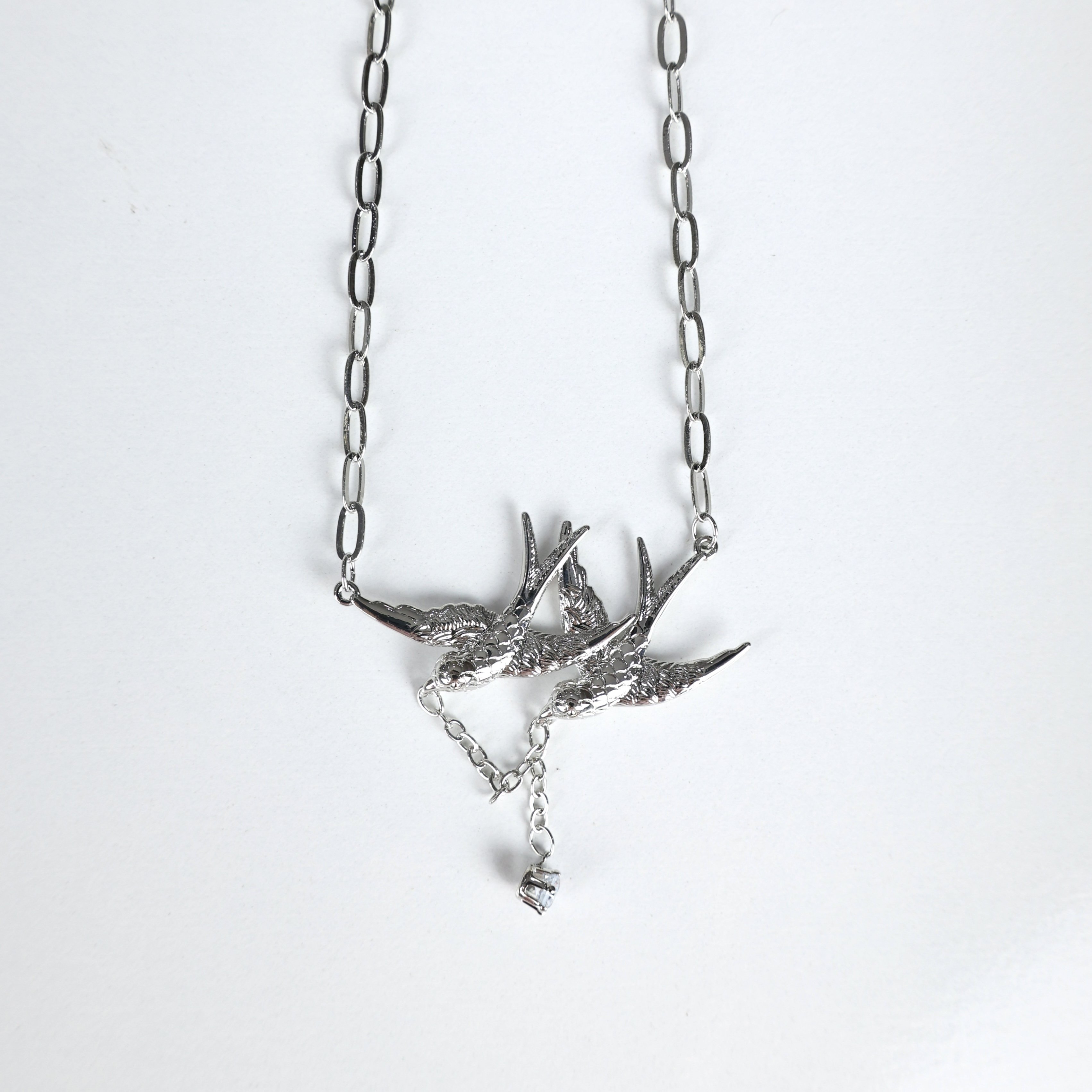 Taş Detay Kuş Kolye