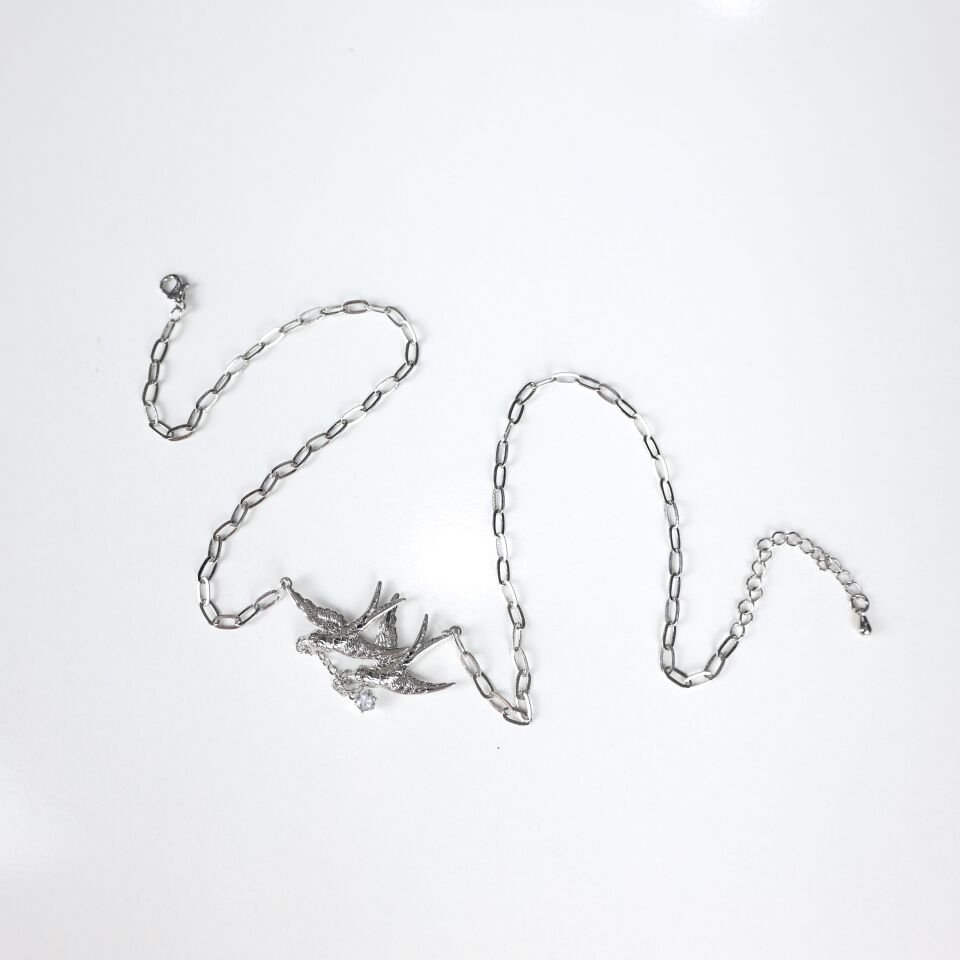 Taş Detay Kuş Kolye