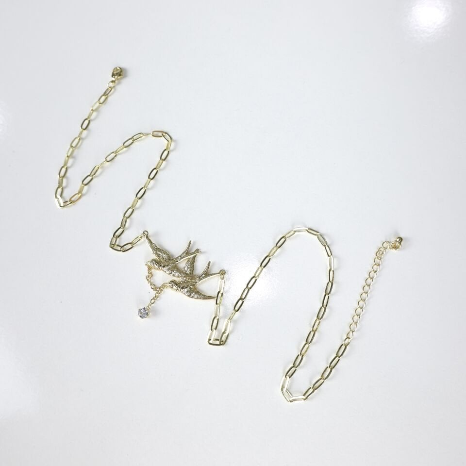 Taş Detay Kuş Kolye