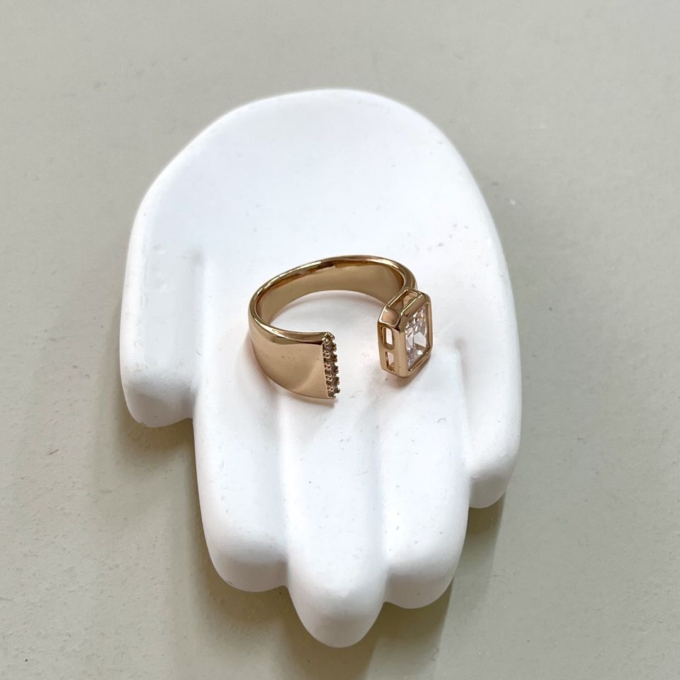 Xuping Taşlı Yüzük