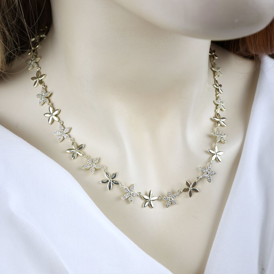 Çiçek Sıralı Kolye