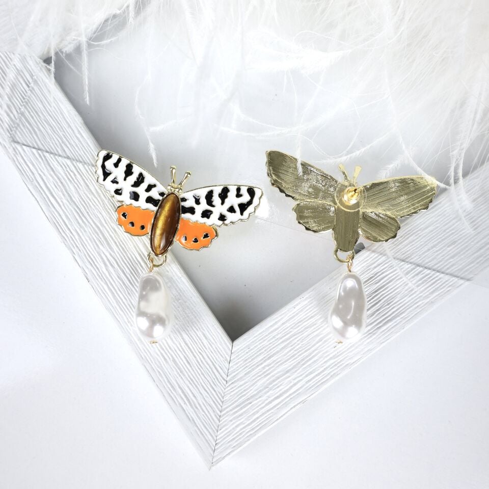 Kaplan Gözü Taşı Kelebek Küpe