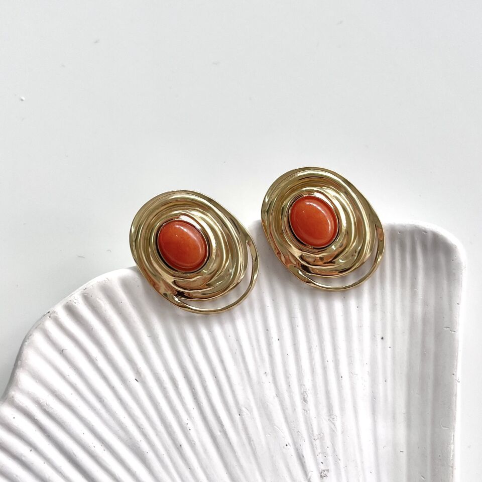 Çelik Turuncu Taşlı Küpe