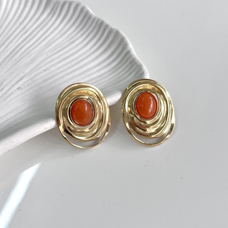 Çelik Turuncu Taşlı Küpe