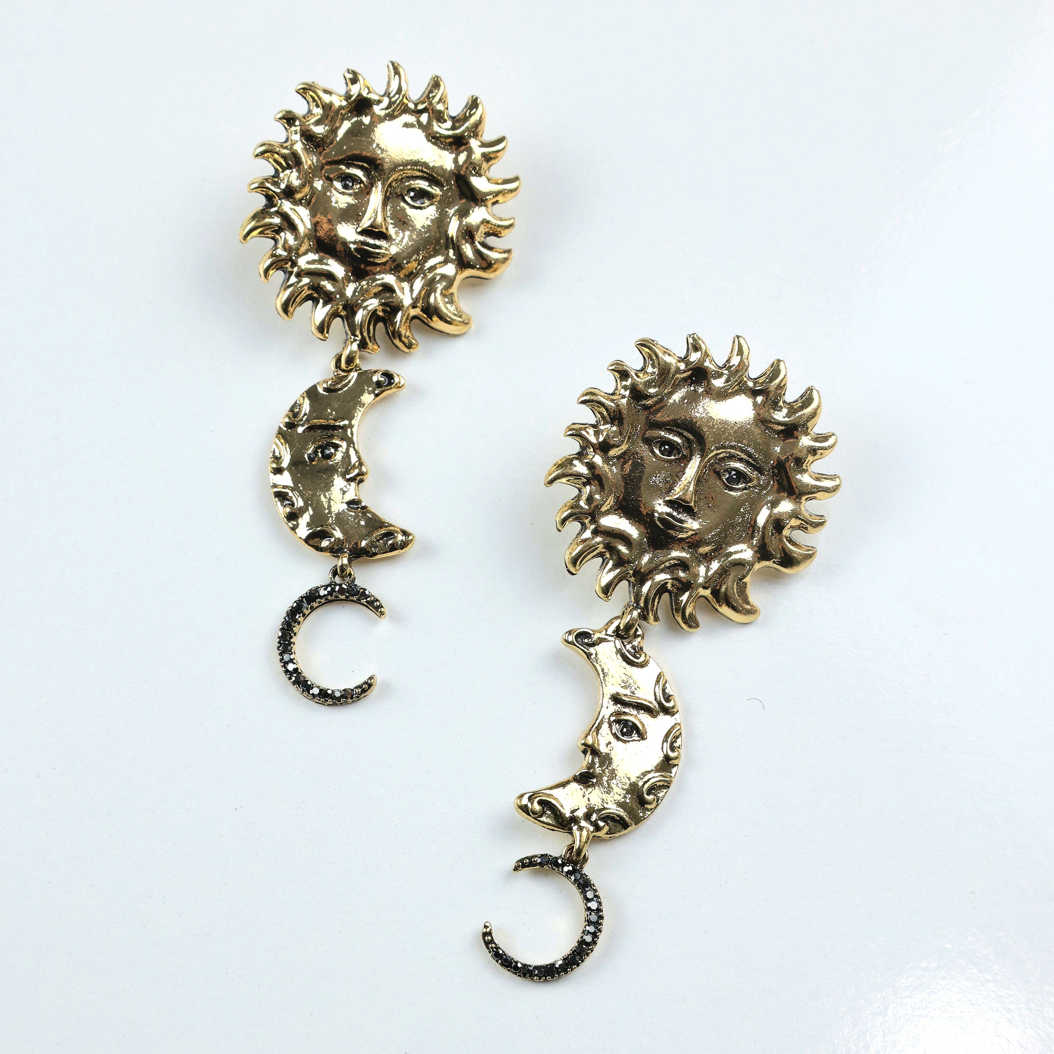 Zara Güneş Ay Küpe