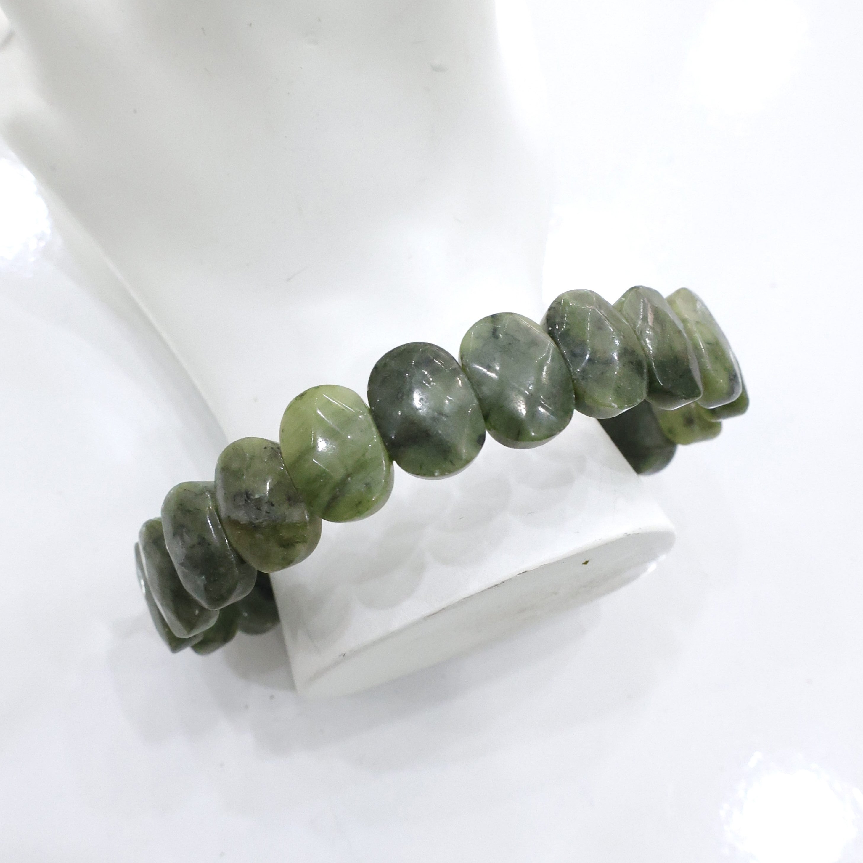 Doğal Yeşim Taşı Bileklik