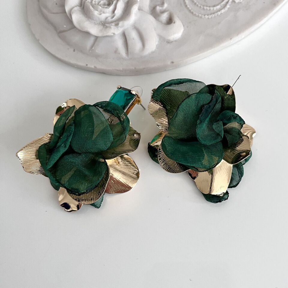 İthal Yeşil Tüllü Çiçek Küpe