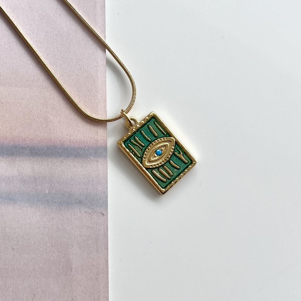 Çelik Yeşil Göz Kolye