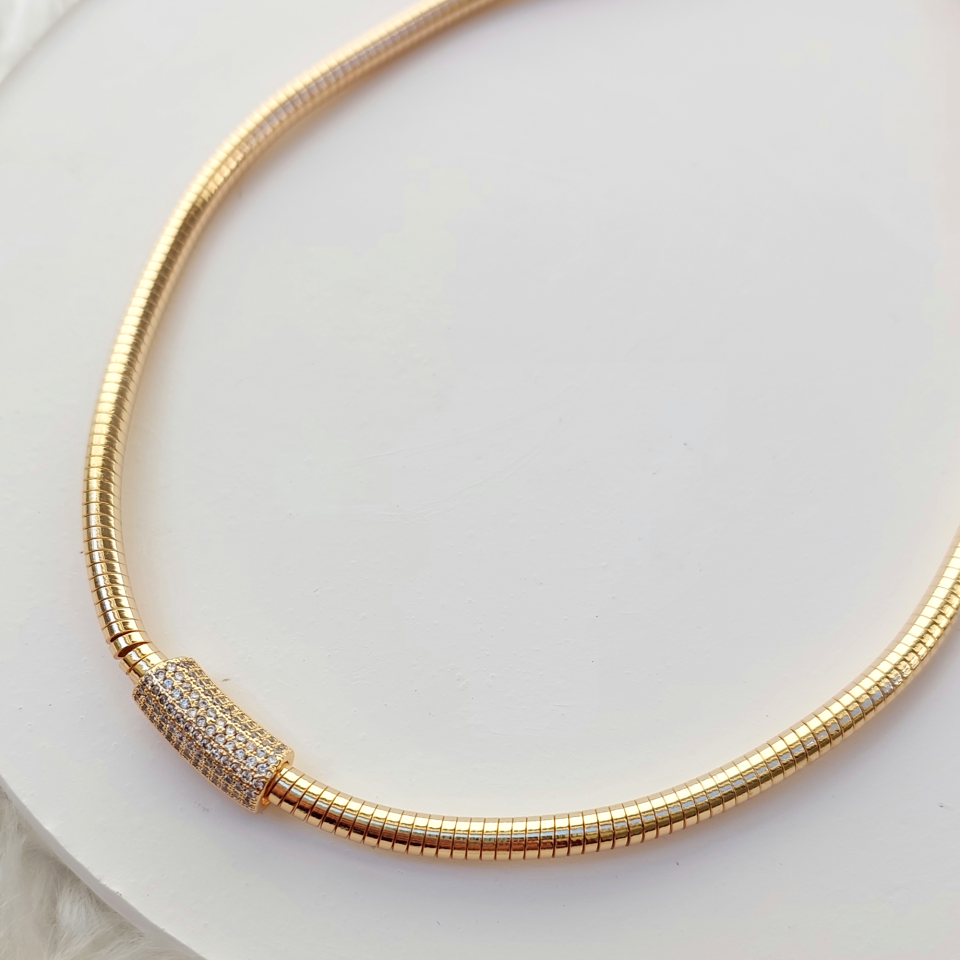 Çelik Zirkon Taş Kolye