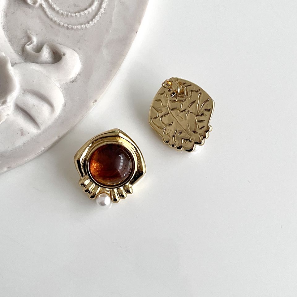 Çelik İnci Detay Vintage Küpe