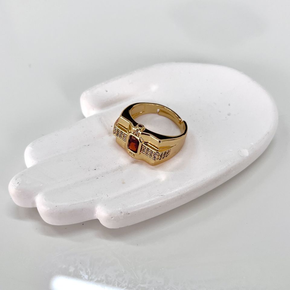 Özel Seri Kırmızı Taşlı Yüzük